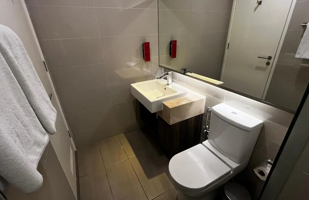Ramada Suites By Wyndham Kuala Lumpur City Centre-1
