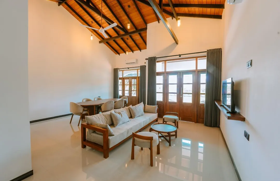 Kabalana Hotel & Villa-1