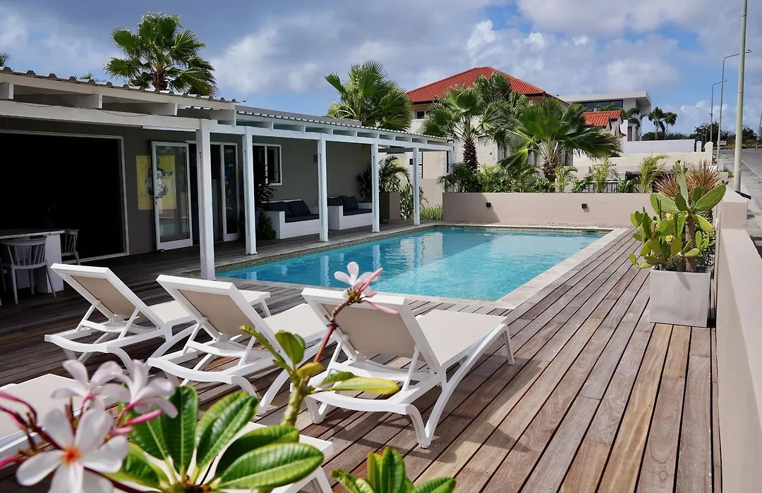 Boutique Hotel & Apartments Jt Curacao-1