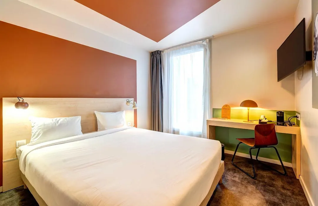 B&B Home Paris Mairie De Saint-Ouen-1