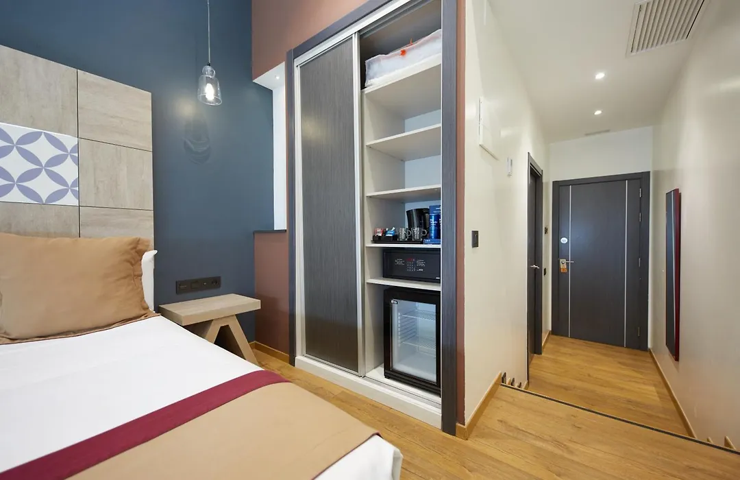 Boutique Hostemplo Sagrada Familia-1