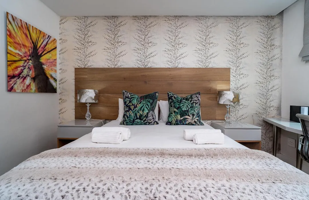107 Dorpstraat Boutique Hotel-1
