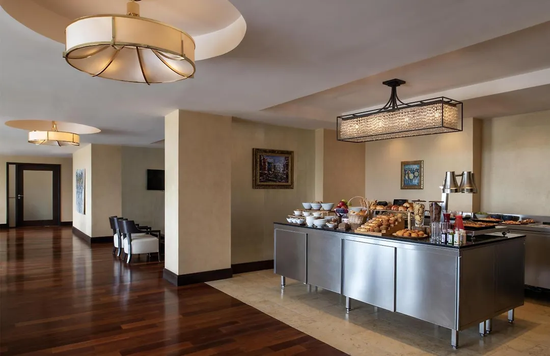 Kempinski Hotel Gold Coast City-1