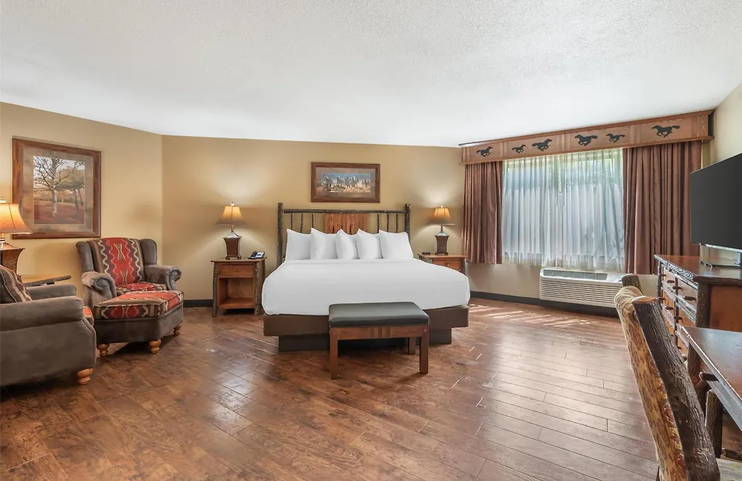 Best Western Plus Kelly Inn&Suites-1