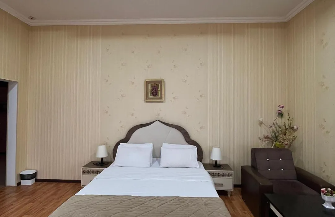 Starway Hotel-1