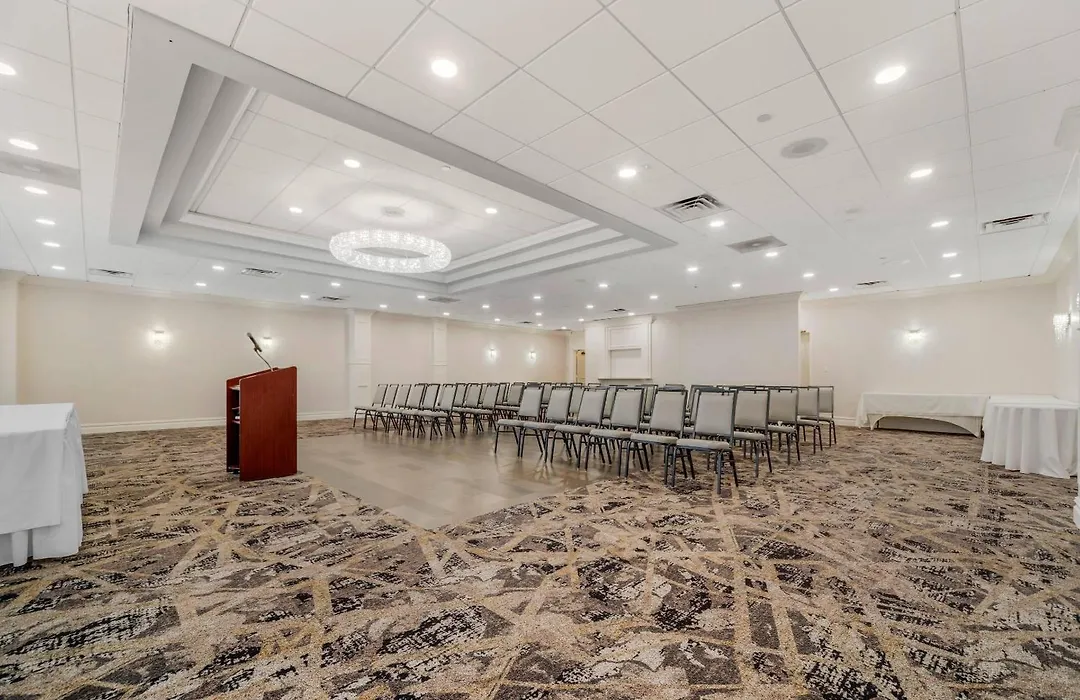 Clarion Hotel & Conference Center Toms River-1