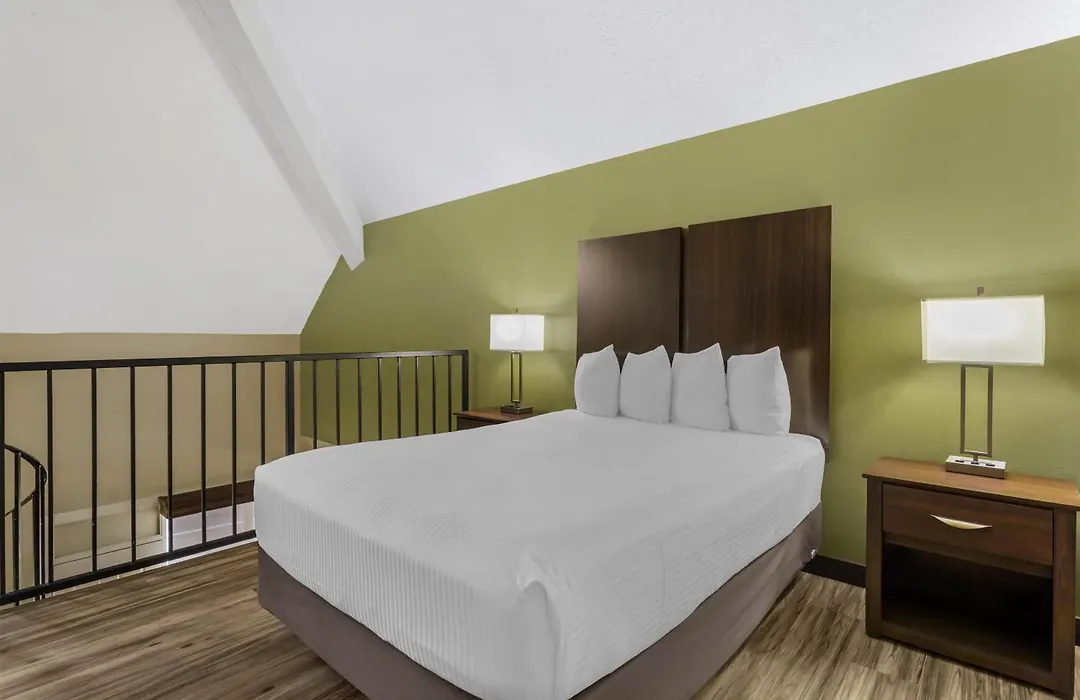 Best Western Plaza Inn-1