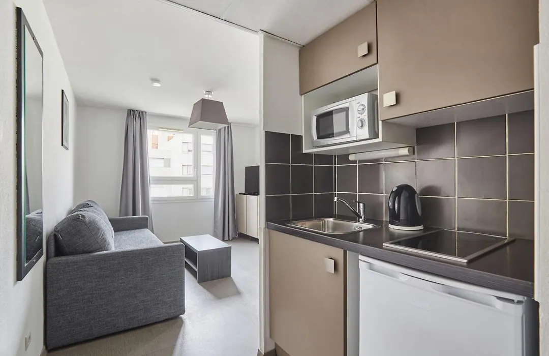 Appart'Hotel Odalys City - Marseille Le Dome-1