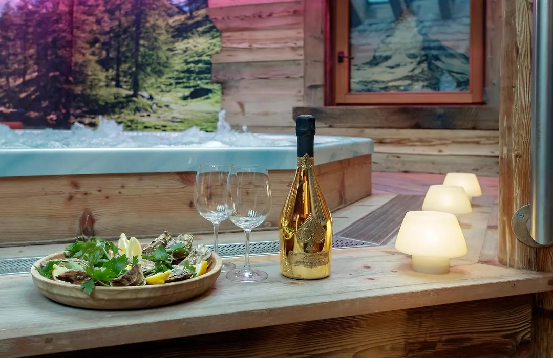 Chalet Matterhorn Francois - Central Alpine Chalet With Private Spa & Breakfast-1