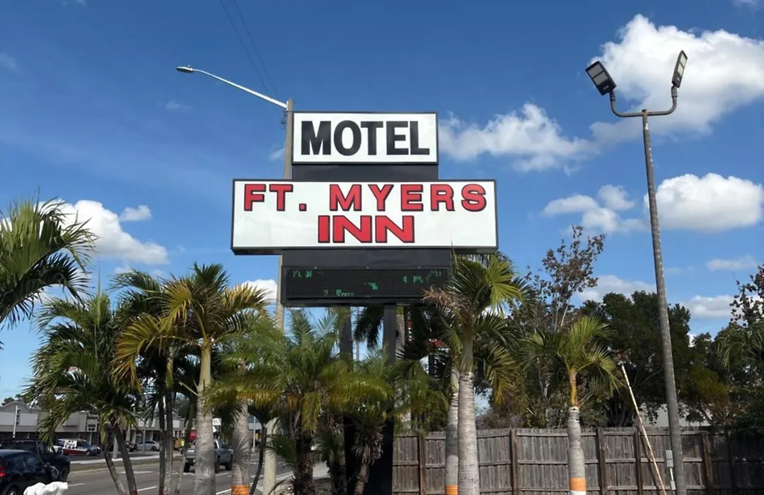 Fort Myers Inn-1