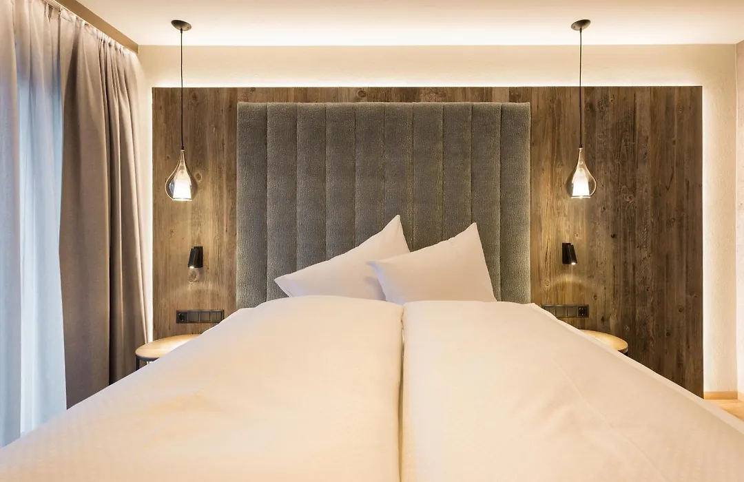 Hotel Garni Landhaus Platzer-1
