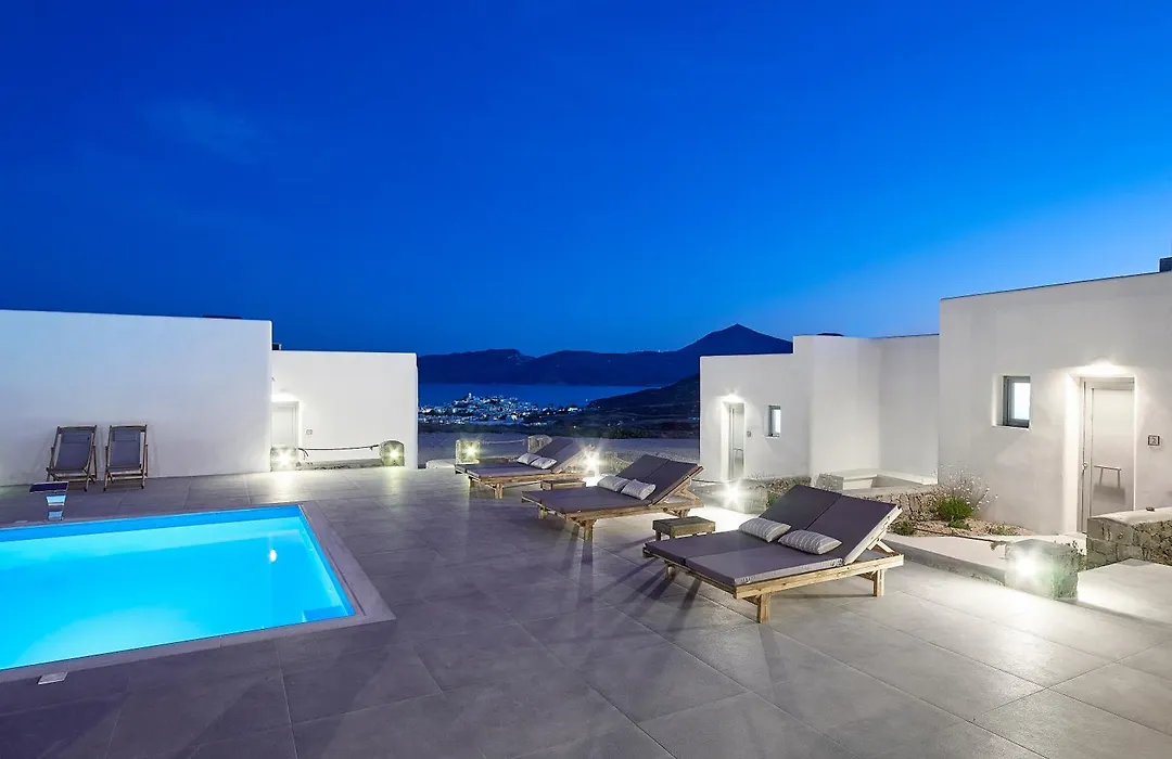 Lithos Luxury Rooms (Adults Only)-1