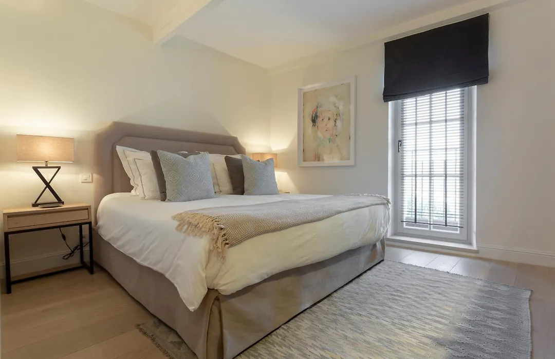 Mougins Luxury Retreats-1