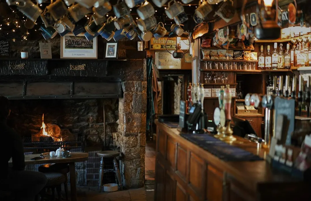 The Falkland Arms-1