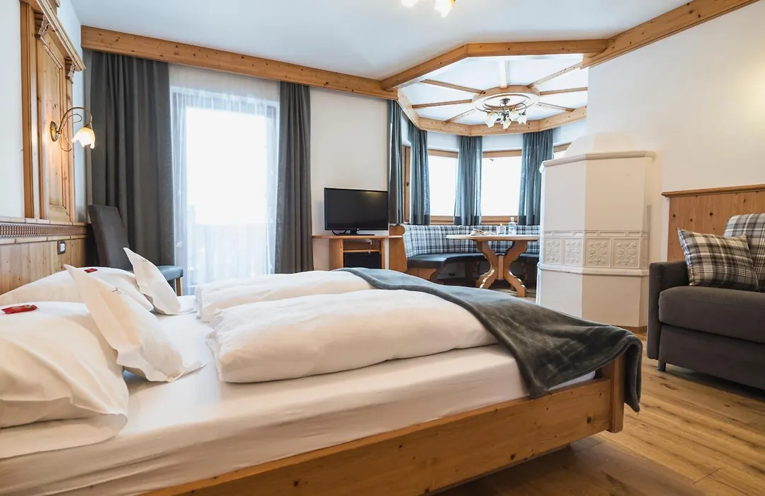 Garni Hotel Rosengarten B&B-1