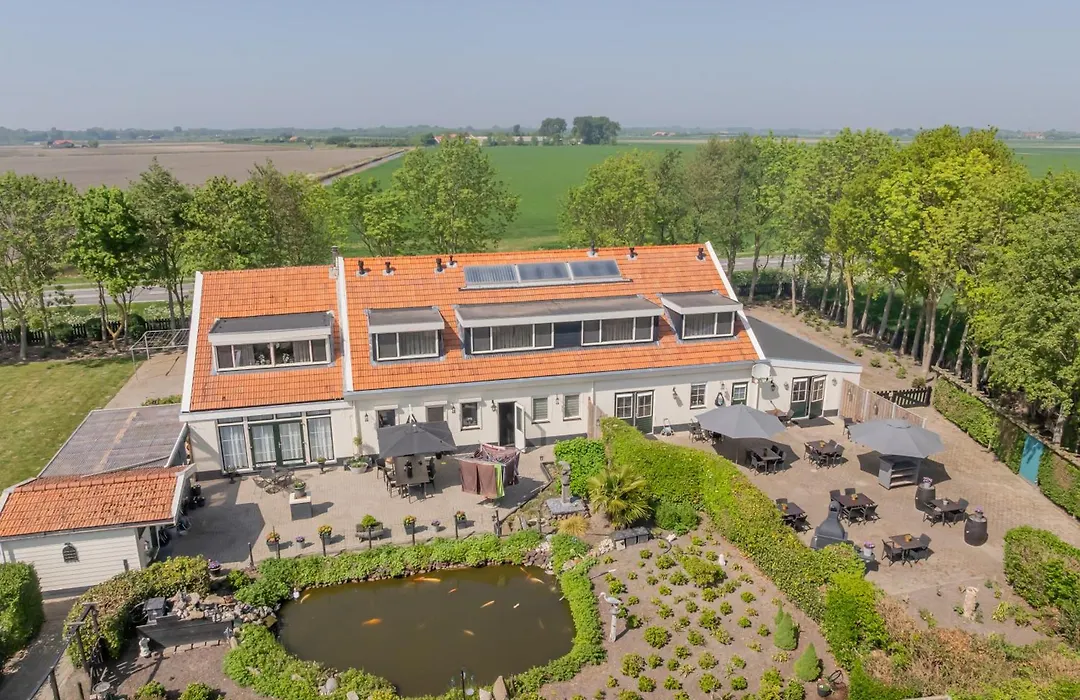 B&B Plompetorenzicht-1
