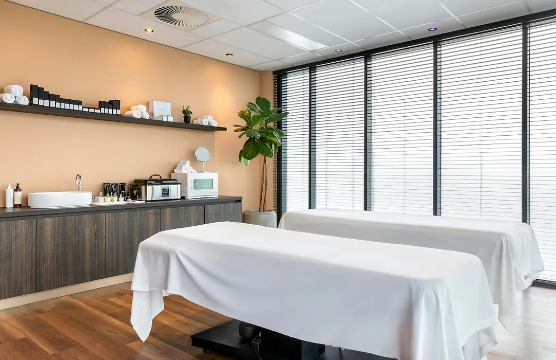 Corendon Urban Amsterdam Schiphol Airport Hotel-1