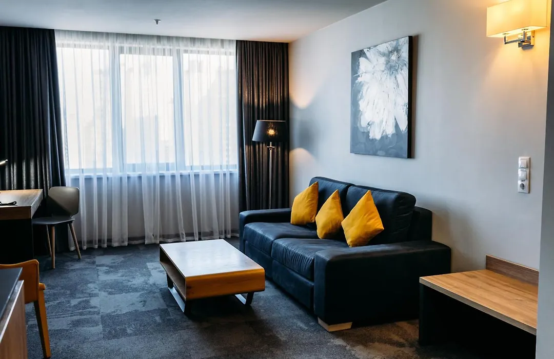 Favor Park Hotel-1