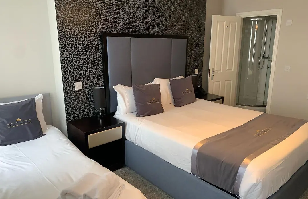 The Royal Hotel - Clacton On Sea-1