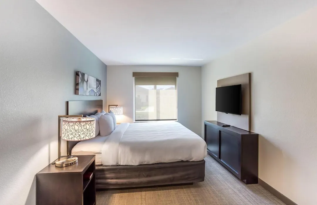 Mainstay Suites Logan Ohio-Hocking Hills-1