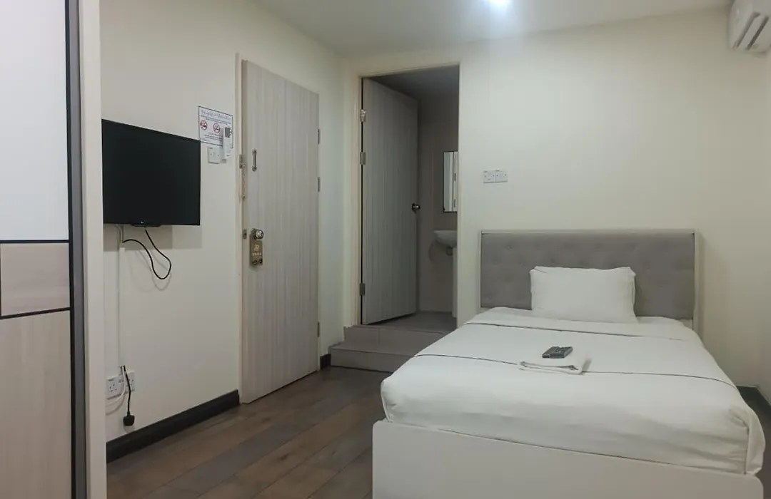 Higher Hotel-1