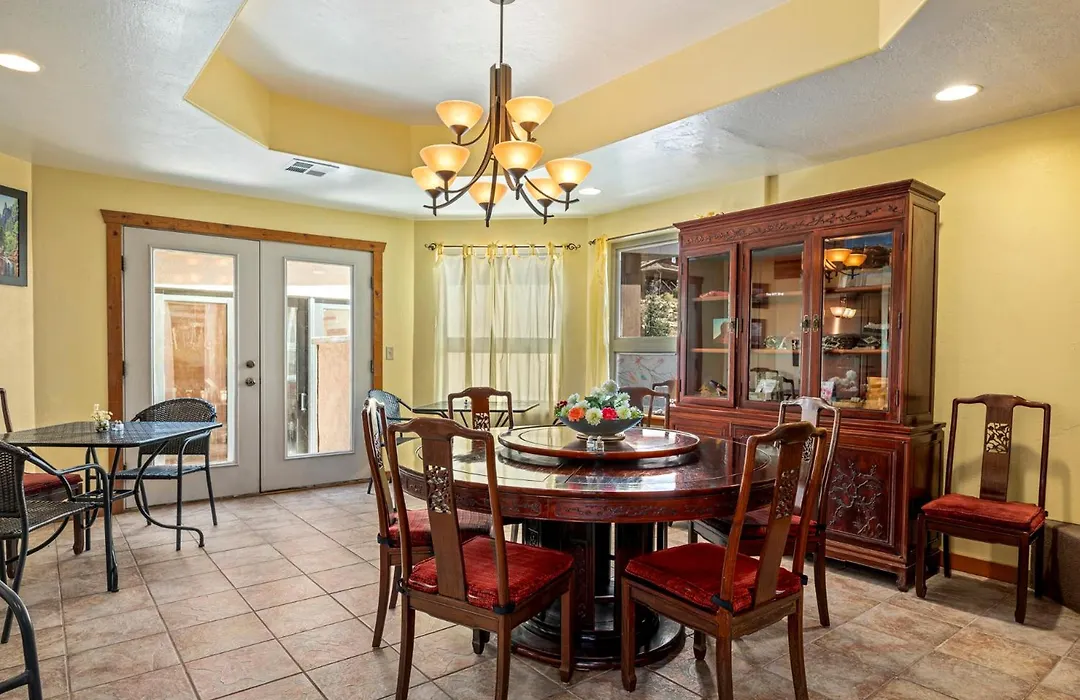 Slot Canyons Inn Bed & Breakfast-1