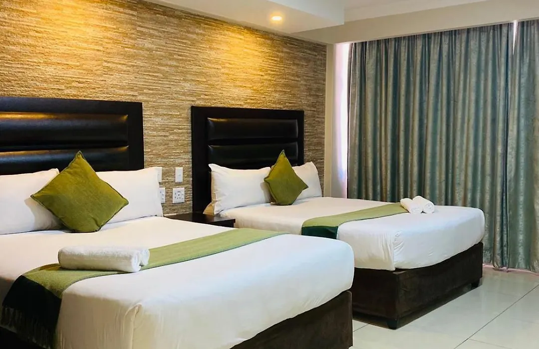 Bayside Hotel 97 Russell Street-1