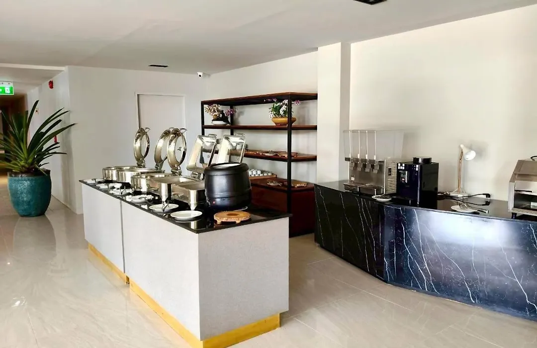 Beehive Boutique Hotel Phuket-1