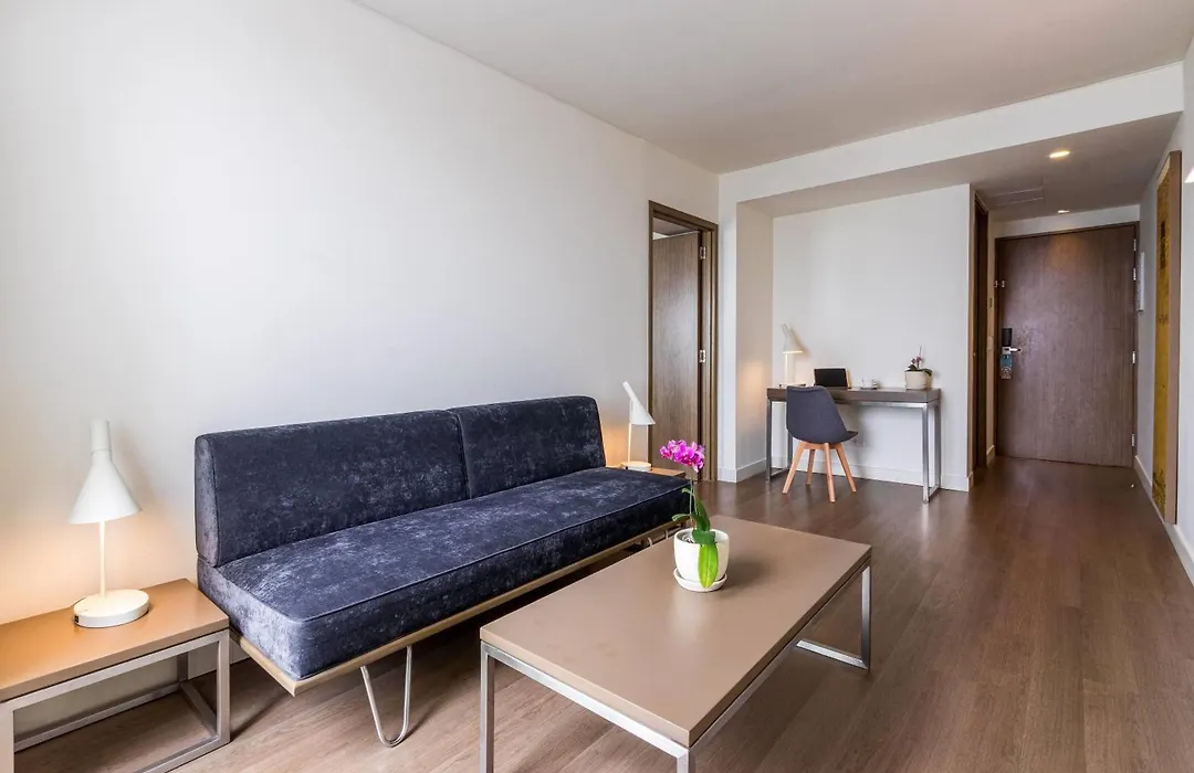 Dazzler By Wyndham Lima San Isidro-1