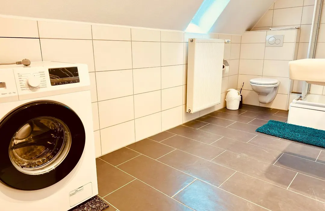 RG Living Self Check-In 24-7 Rooms Bad Salzuflen Near Messe Center Free Parking-1