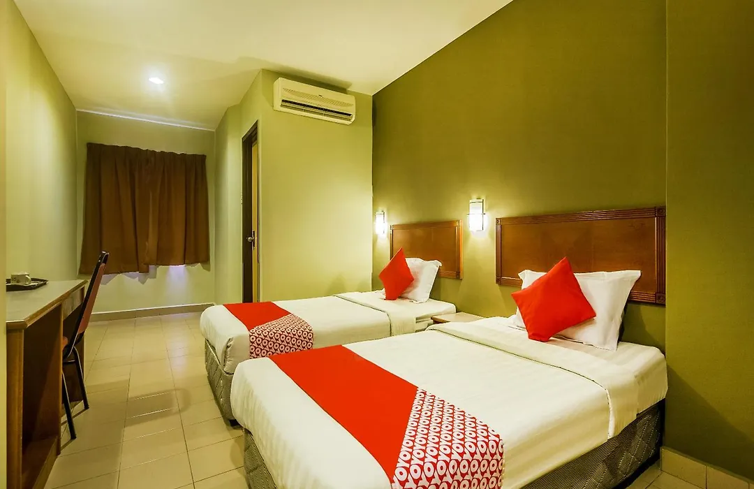 Super Oyo 828 Comfort Hotel Shah Alam-1
