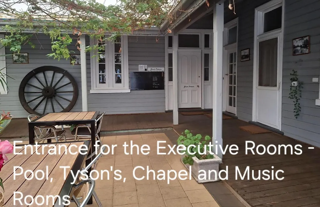 The Convent Boutique Accommodation Plus Short Stay Holiday Homes-1