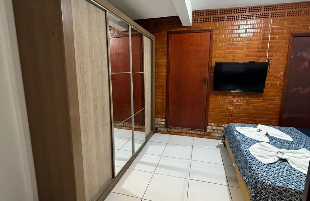 Hotel Paraná BC-1