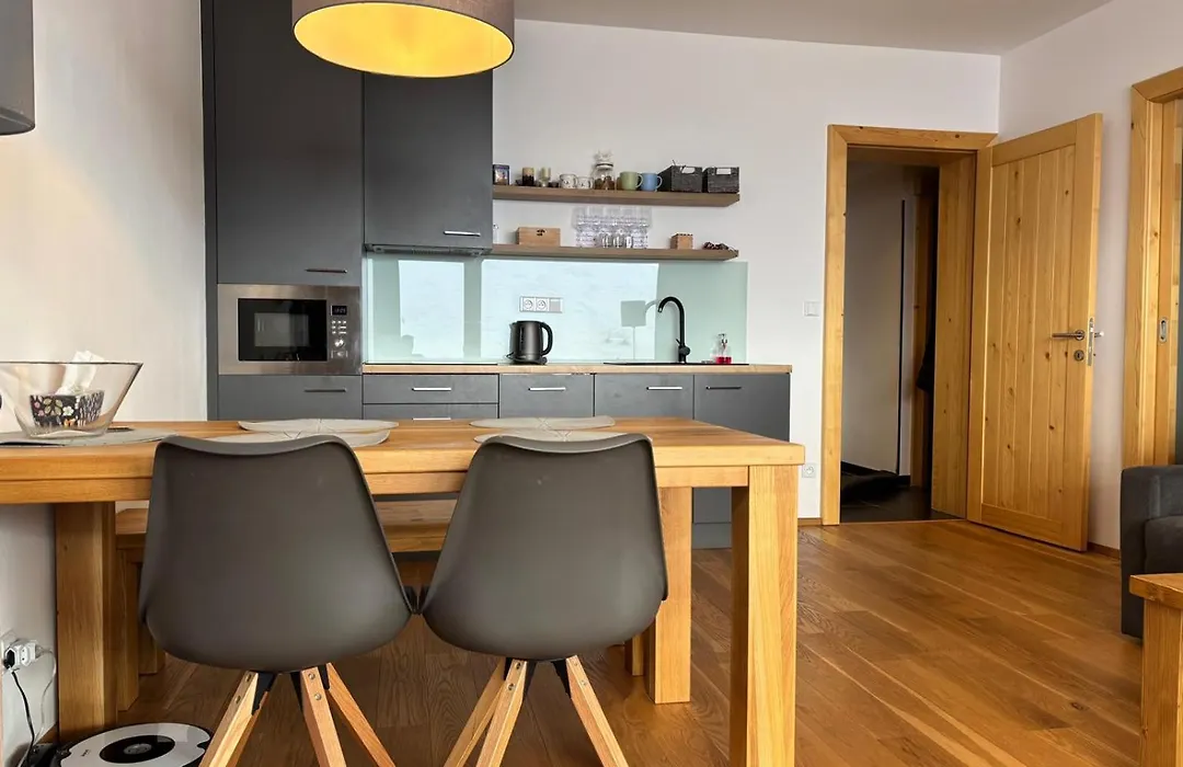 Residence Post-1
