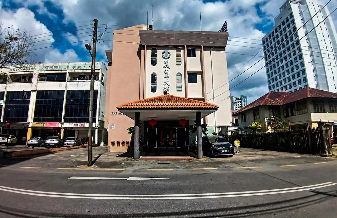 Palace Inn-1