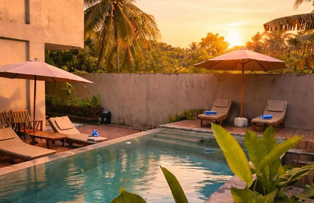 Grand Kuta Hotel Lombok - Pool - 43 Inch Google Tv - Strong 60Mbps Wifi - New Enhanced Management-1