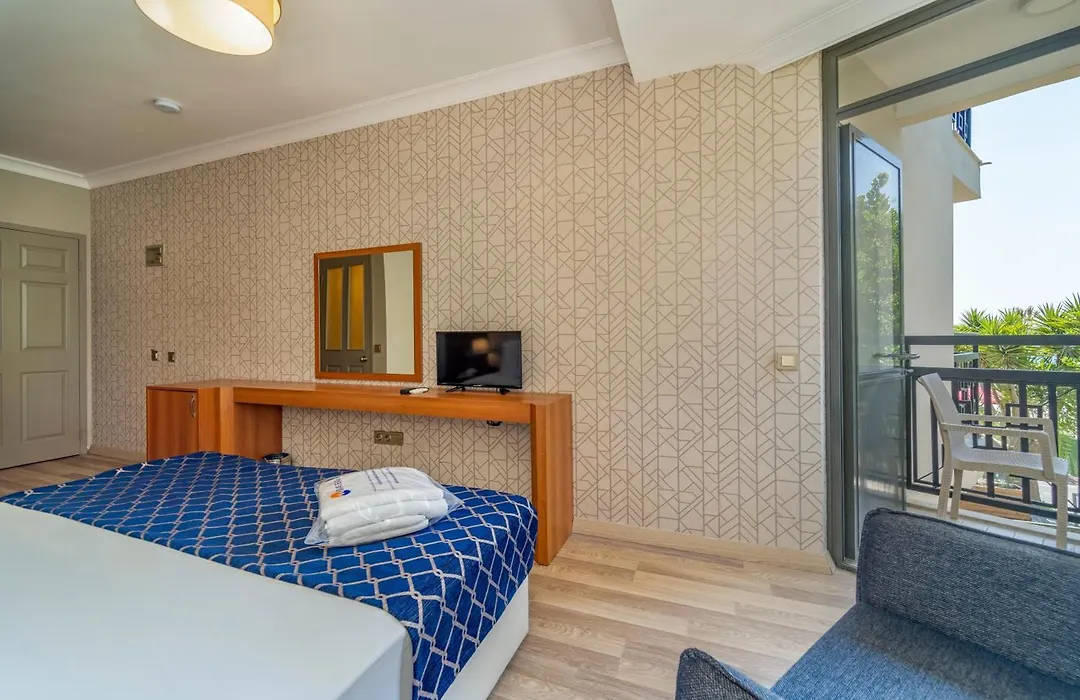 Uras Beach Hotel-1