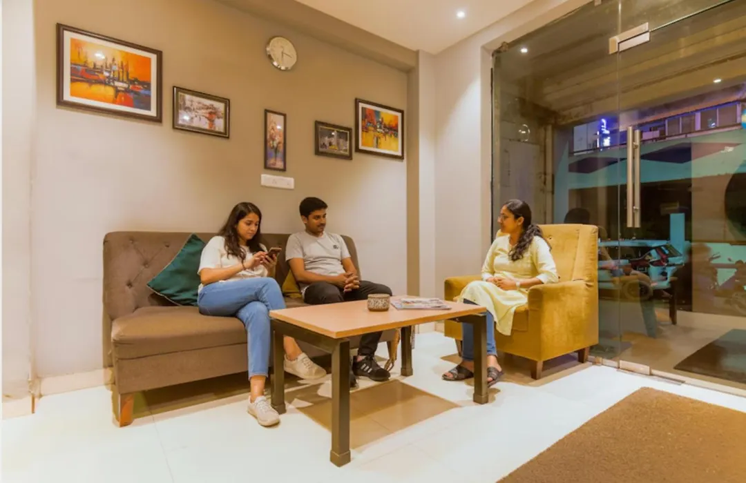 Fabhotel Mb International-1