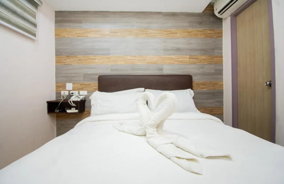 Emerald Island Hotel-1