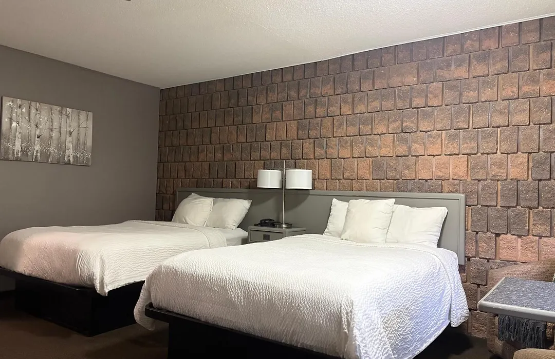 Companion Hotel Motel-1