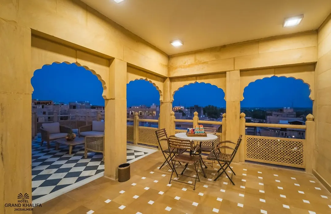 Hotel Grand Khalifa-1
