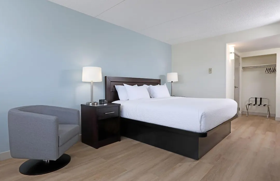 Canad Inns Destination Centre Polo Park-1