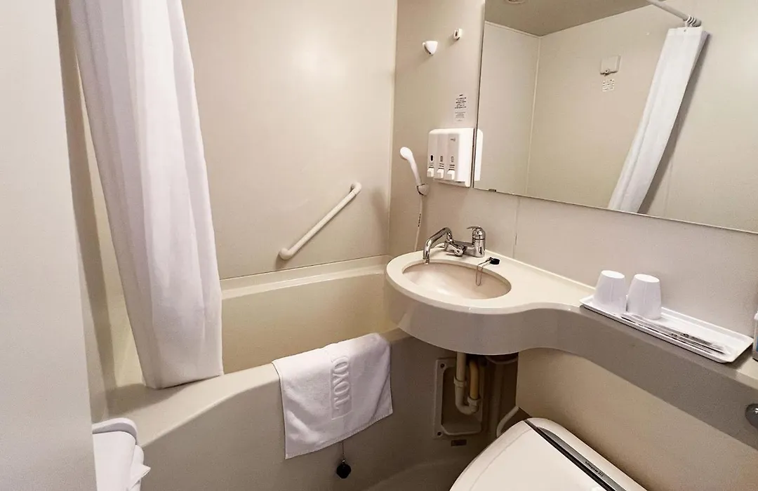 Toyoko Inn Hakata Nishi-Nakasu-1