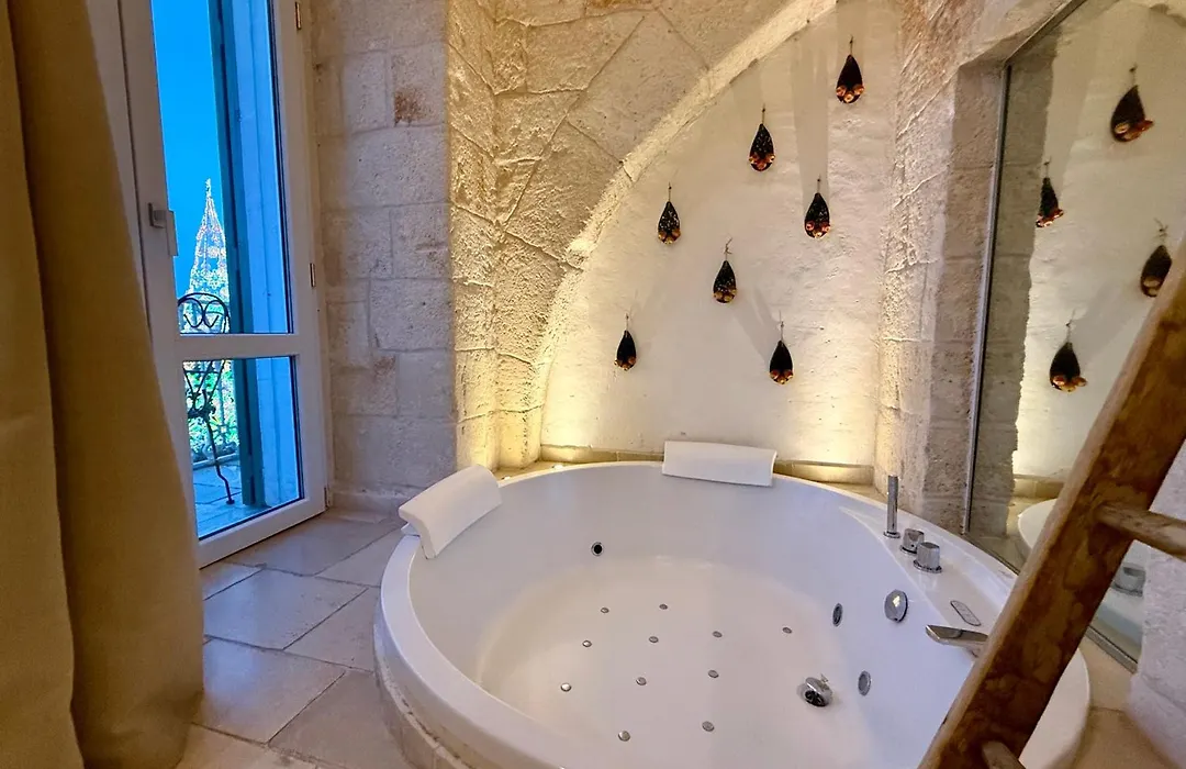 Vittorio Emanuele Charming Suites-1