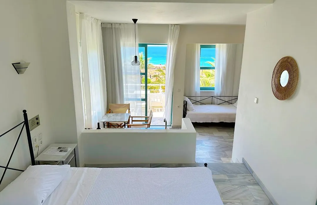 Hotel Plakures-1