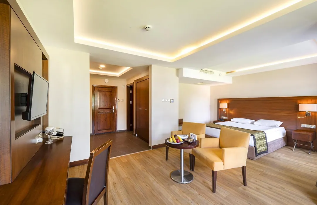 Salamis Bay Conti Resort Hotel & Casino-1