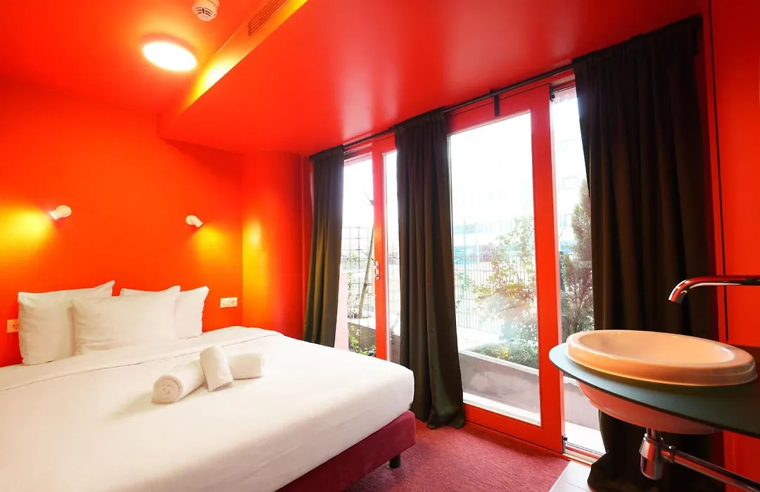 Hotel Not Hotel Rotterdam-1