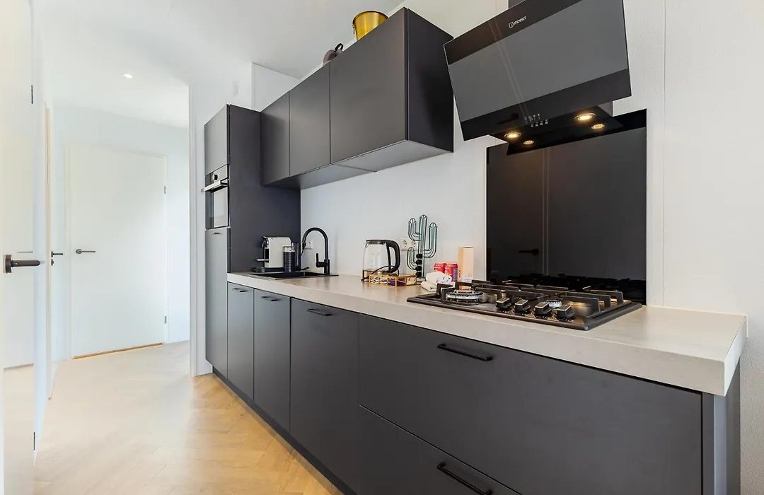Welcome in - Beachhouse Renesse 2645 aan de duinen - Camping Julianahoeve-1