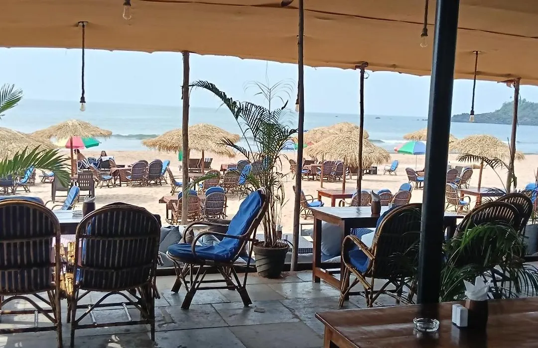 Casa Beach Hut Resort-1