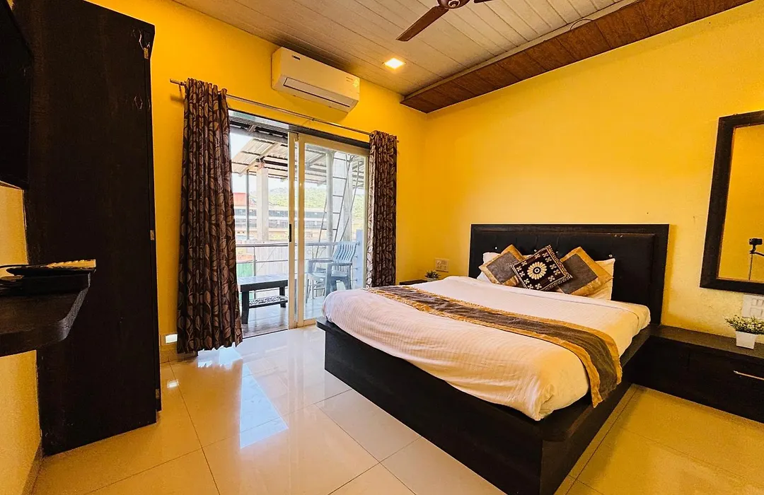Aroma Residency 2Bhk Villa & Delux Rooms-1